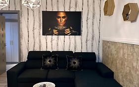 Gold Apartment - Tomis Nord